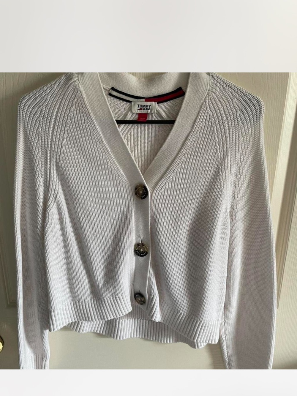 Tommy Hilfiger White Ribbed V‑Neck Button Cardigan
